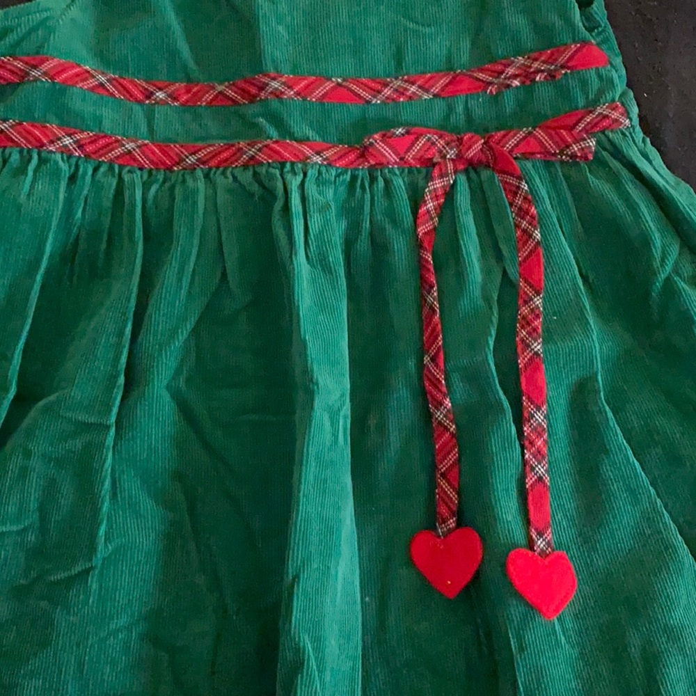 Girls's Holiday jumper size 6x.